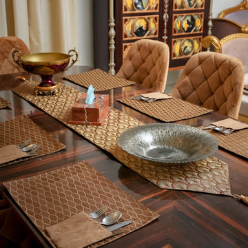 Verona Embossed Table Set